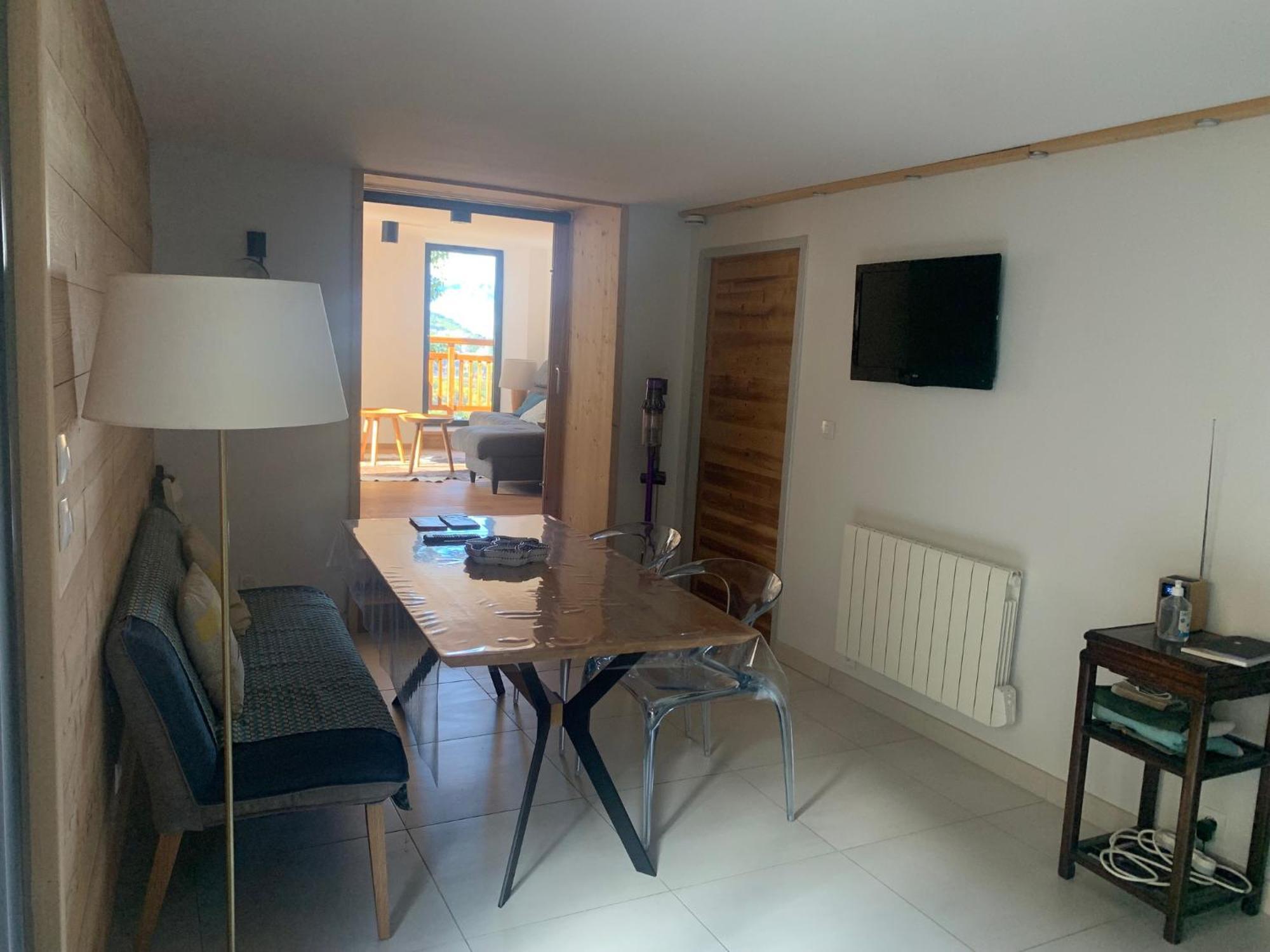 Le Sarana : 75M2, Calme, Belle Vue Avec Terrasse. Apartment Les Deux Alpes Exterior photo